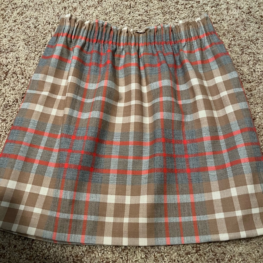 JCREW NWT Plaid Brown Skirt. SIZE 4